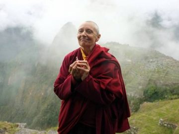 jetsunma-tenzin-palmo-01